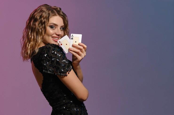 Antarmuka platform tuantogel menampilkan pasar Liga 1, slot, dan live dealer